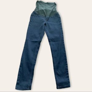 1822 Denim
Wynter Maternity Skinny Jean